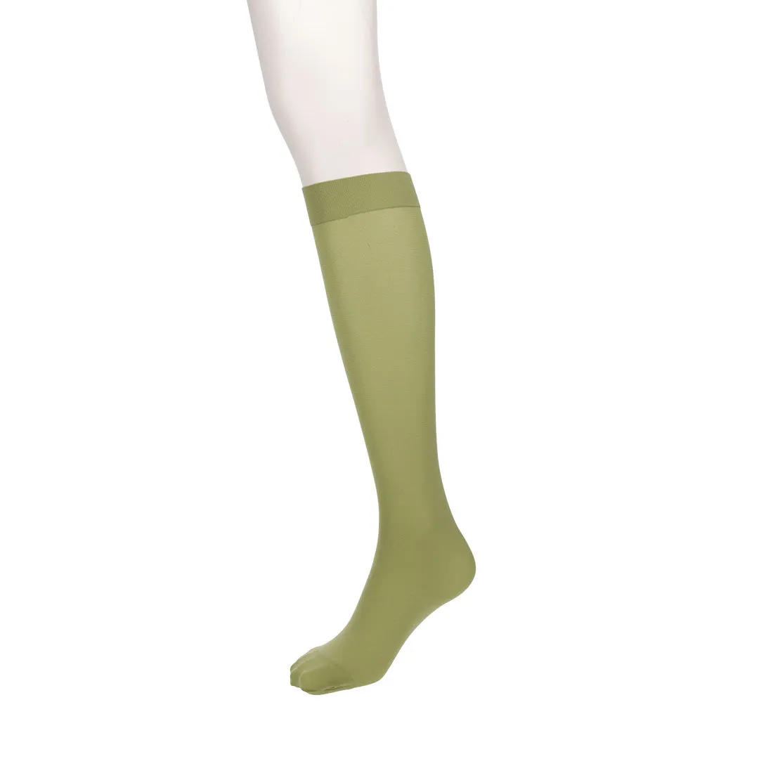 011770061 70D Basic Knee High Socks