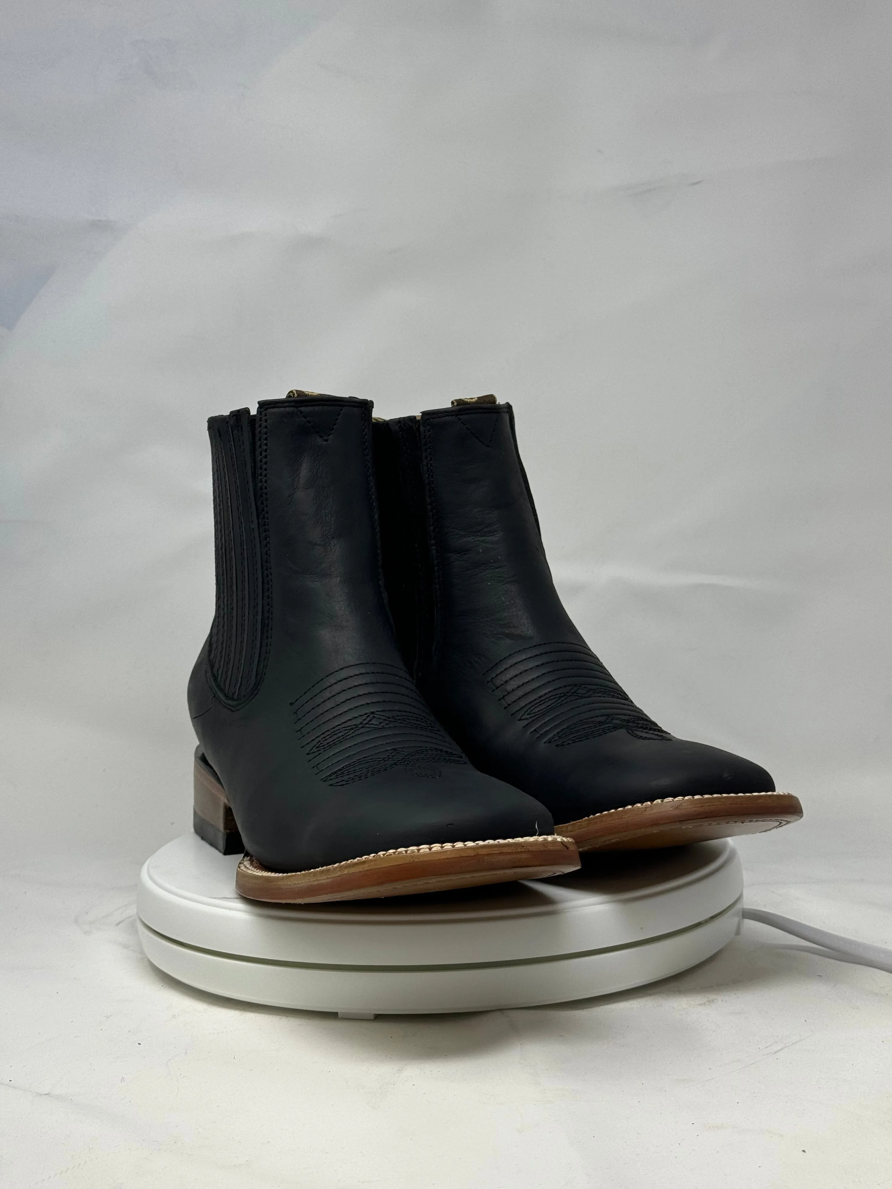 1001 | Crazy Horse Black H Toe Chelsea Boots