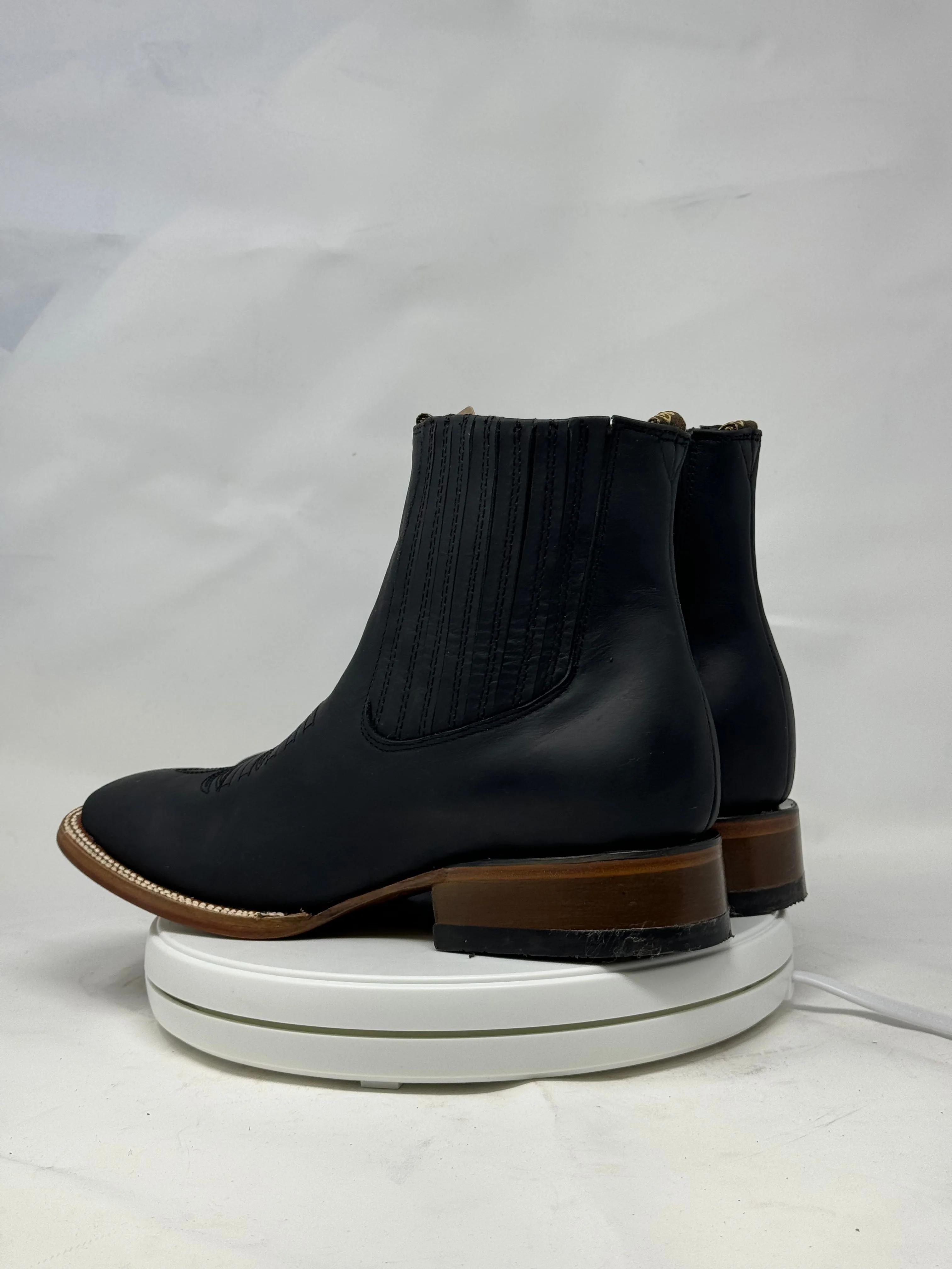1001 | Crazy Horse Black H Toe Chelsea Boots