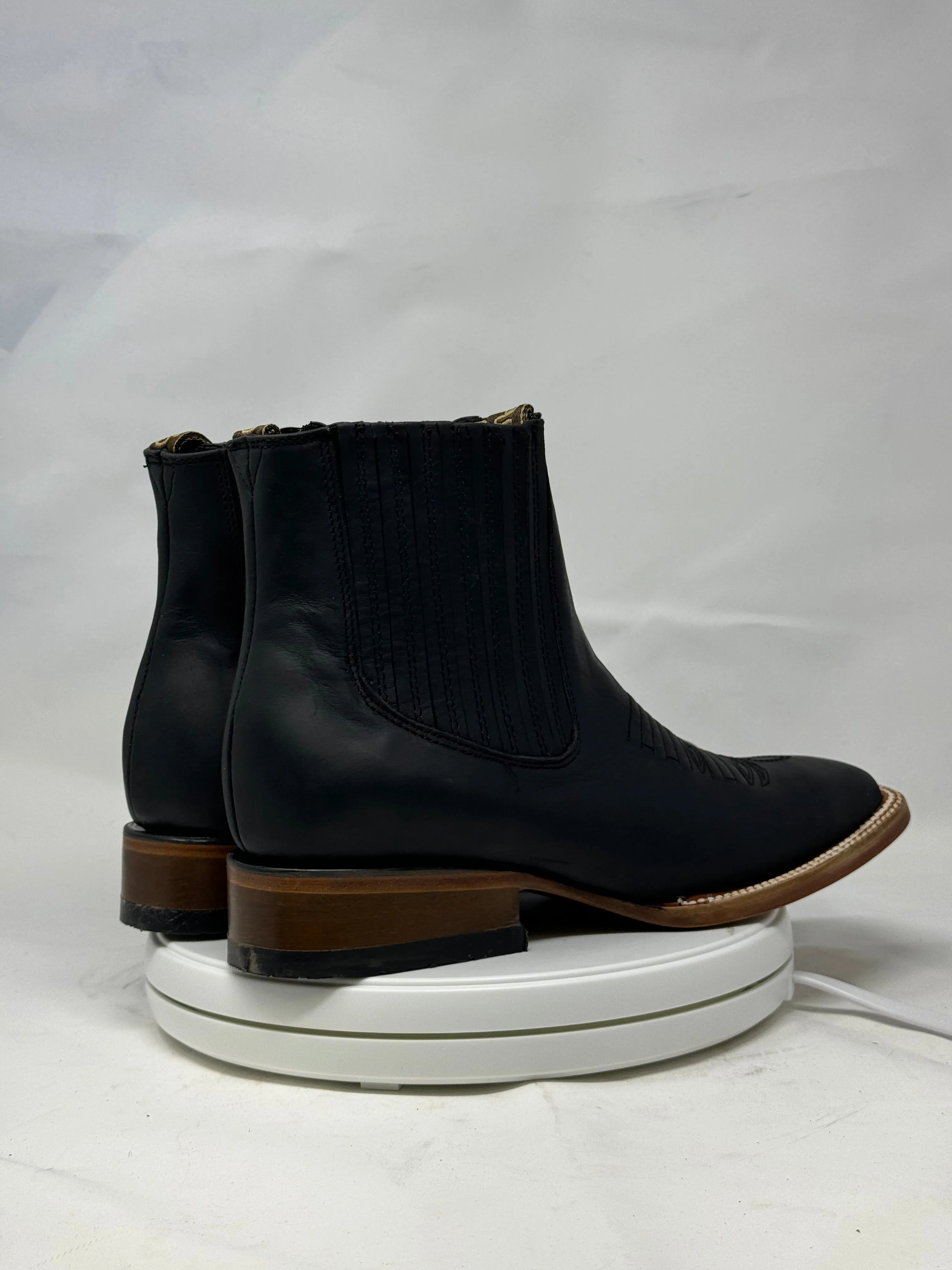 1001 | Crazy Horse Black H Toe Chelsea Boots