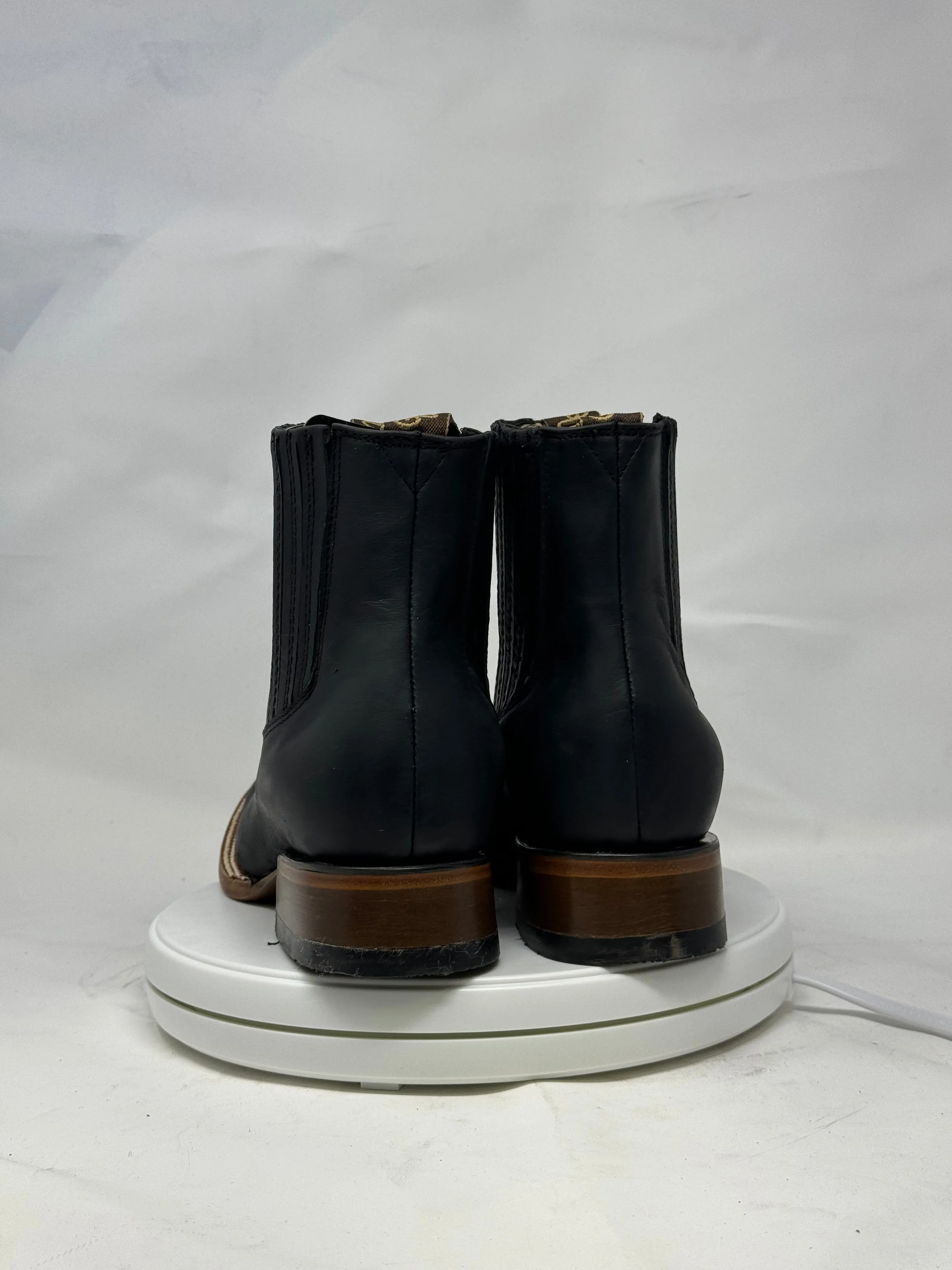 1001 | Crazy Horse Black H Toe Chelsea Boots