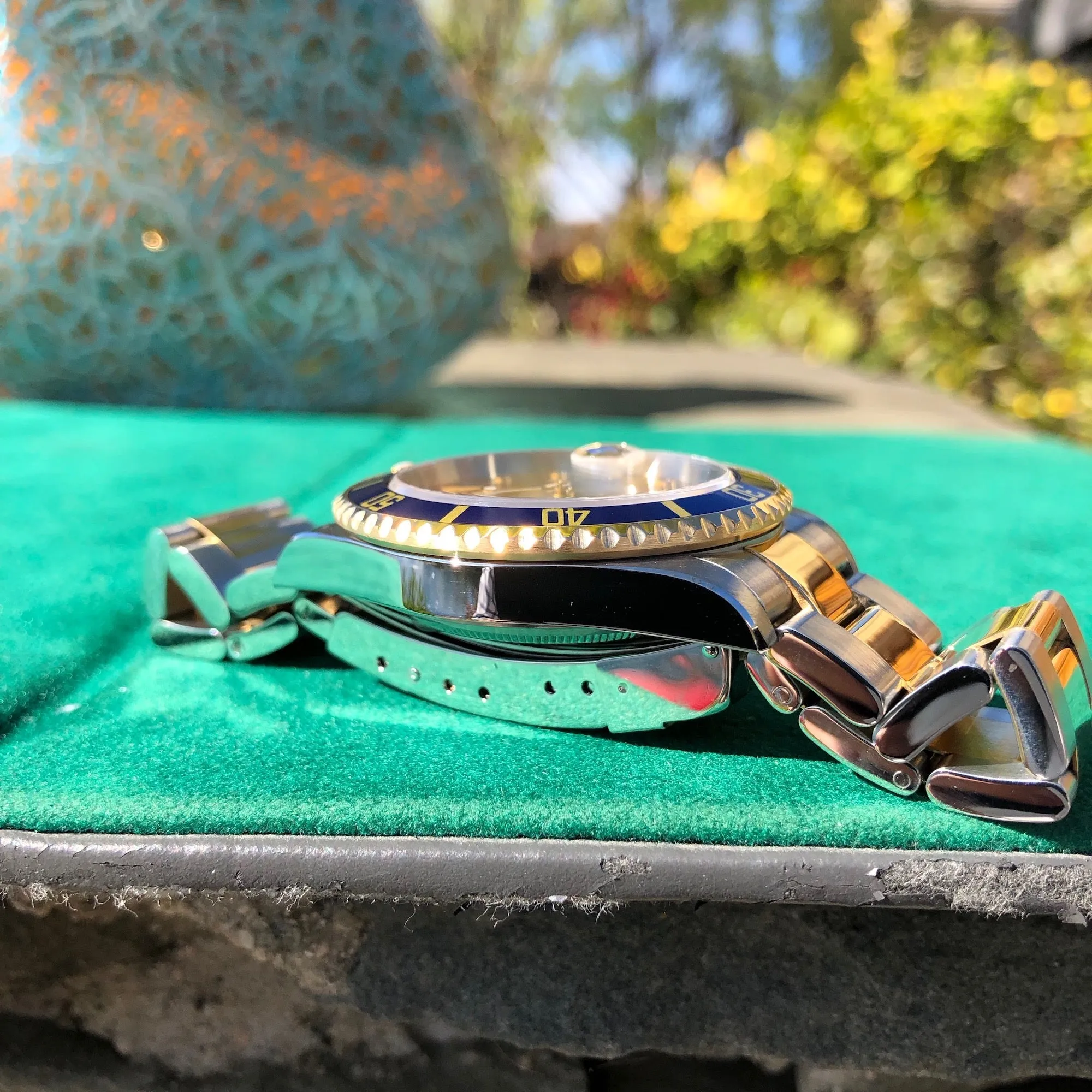 2004 Rolex Submariner Date 16613 Serti Two Tone Stainless Steel Gold Diamond Champange Sapphire Wristwatch Box Papers