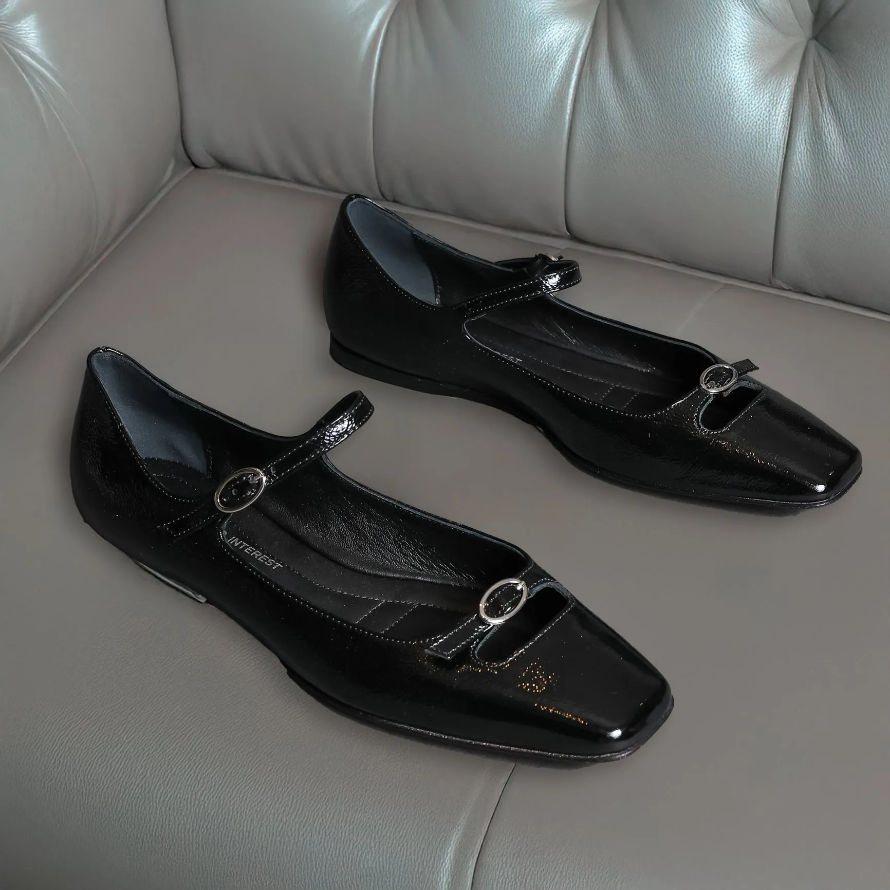 A1120 Black