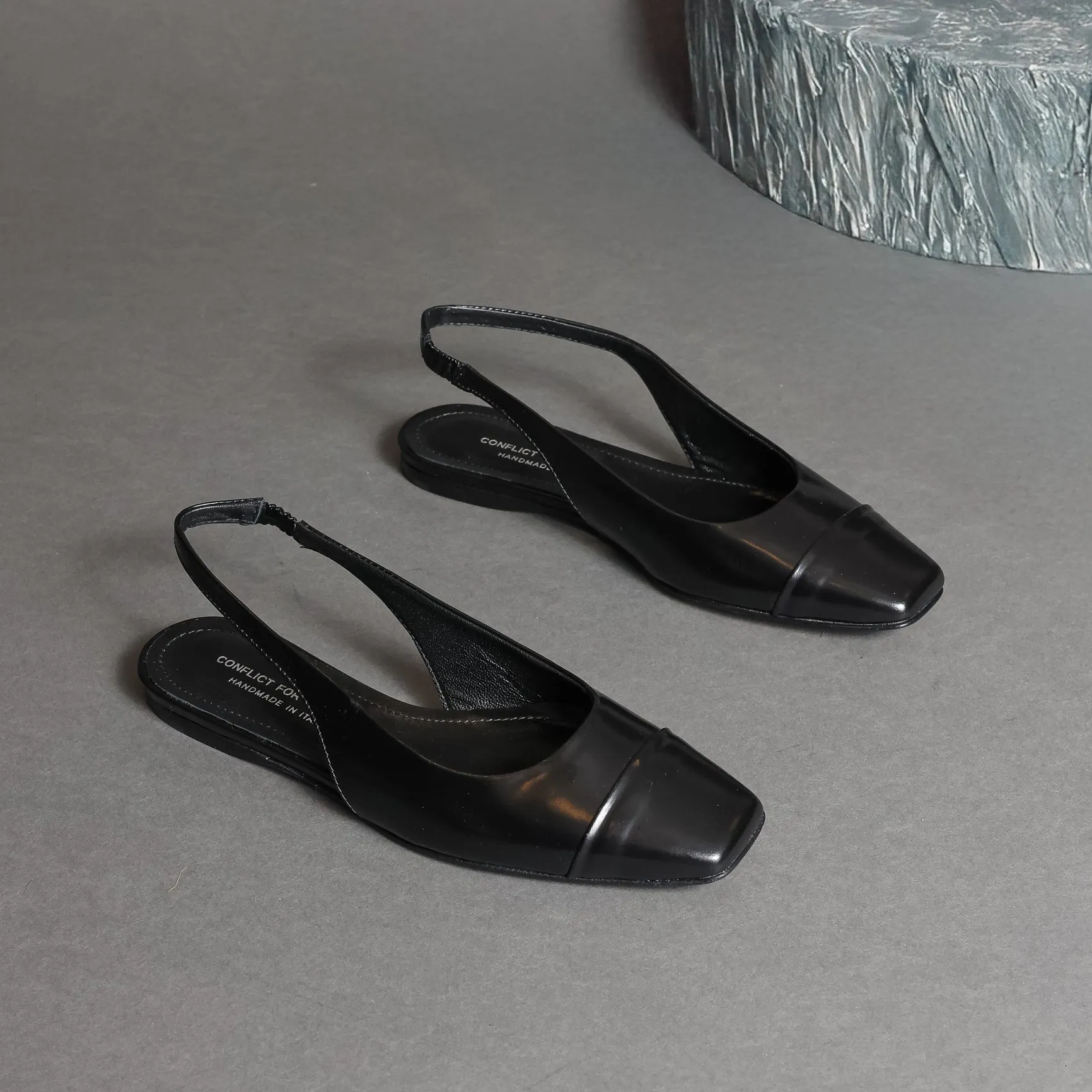 A1156 Black