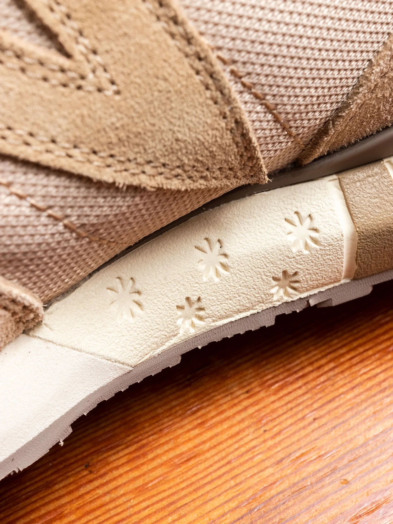 Attica Trainers in Beige