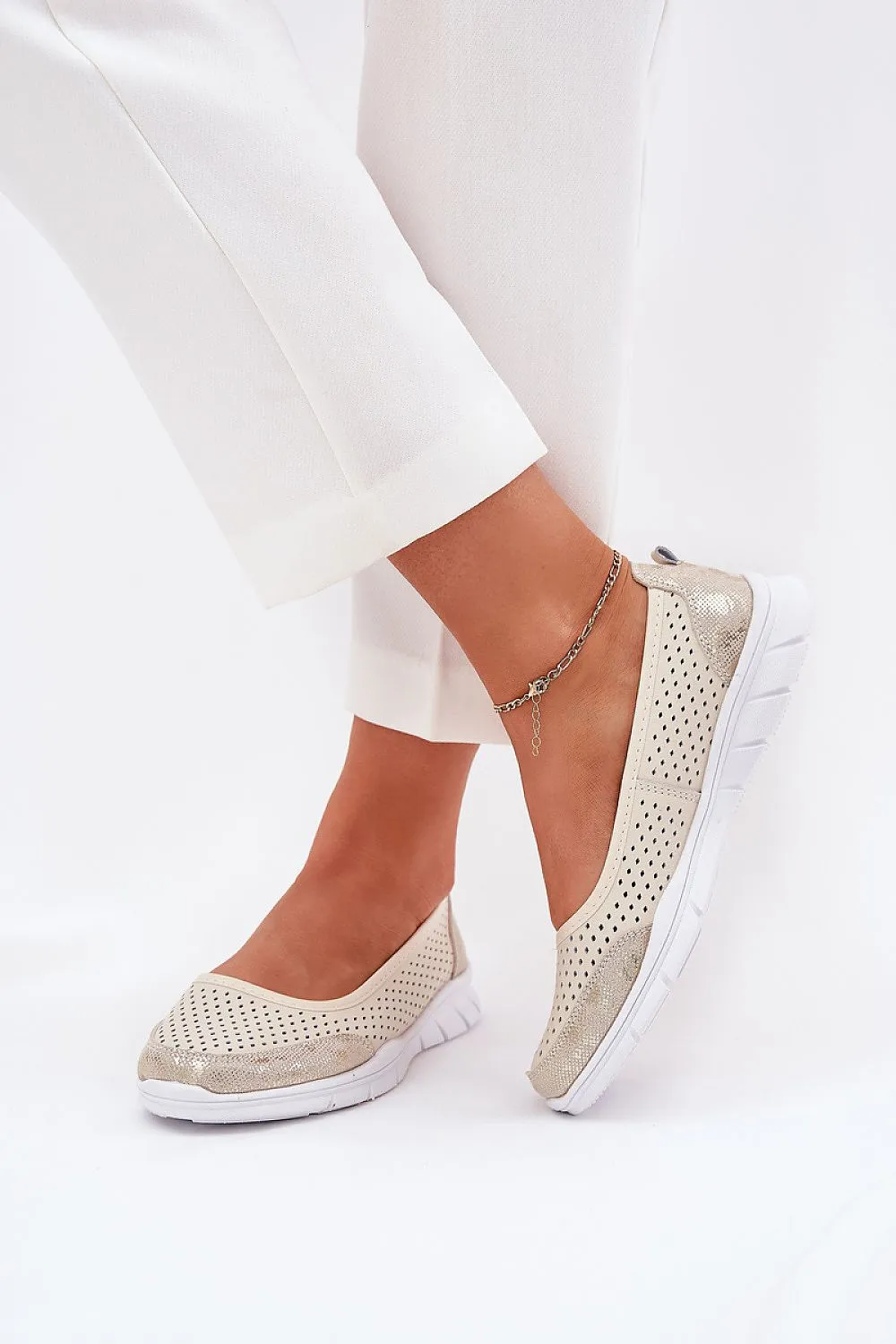 Ballet flats Step in style