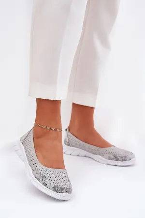 Ballet flats Step in style