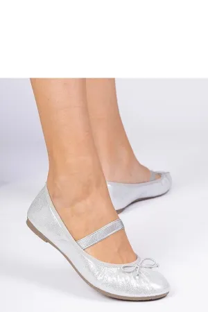 Ballet flats