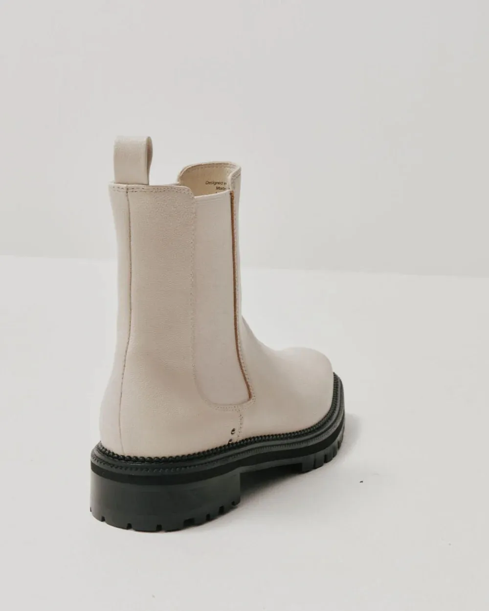 Chaos and Harmony Ollie Boot - Pumice