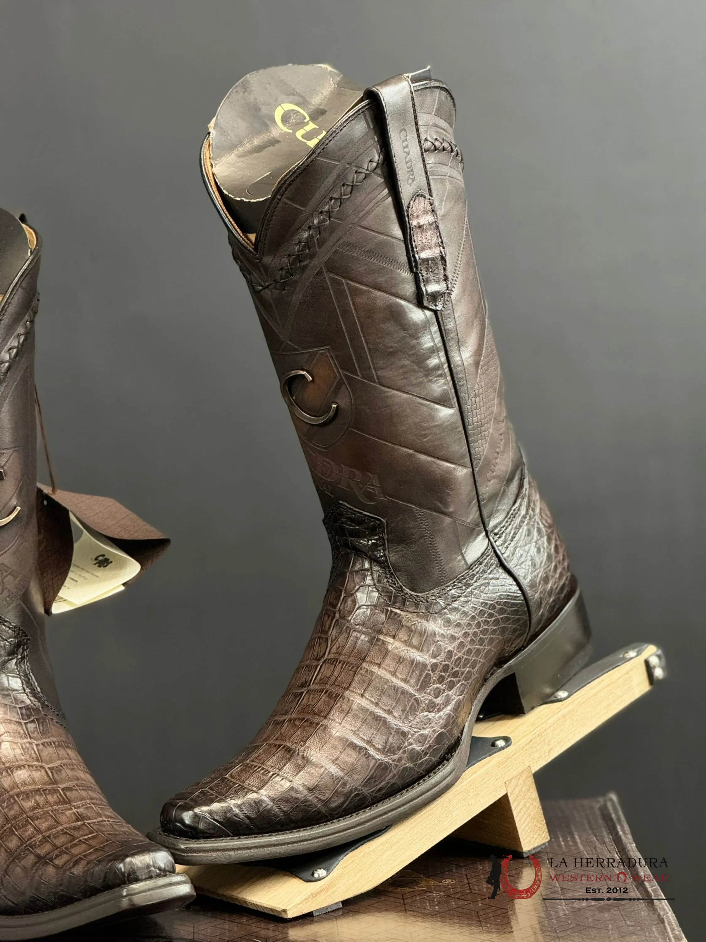 CUADRA BOOT FUSCUS BELLY CAIMAN ARAUCO CHOCO LASER & WOVEN NARROW SQUARE TOE