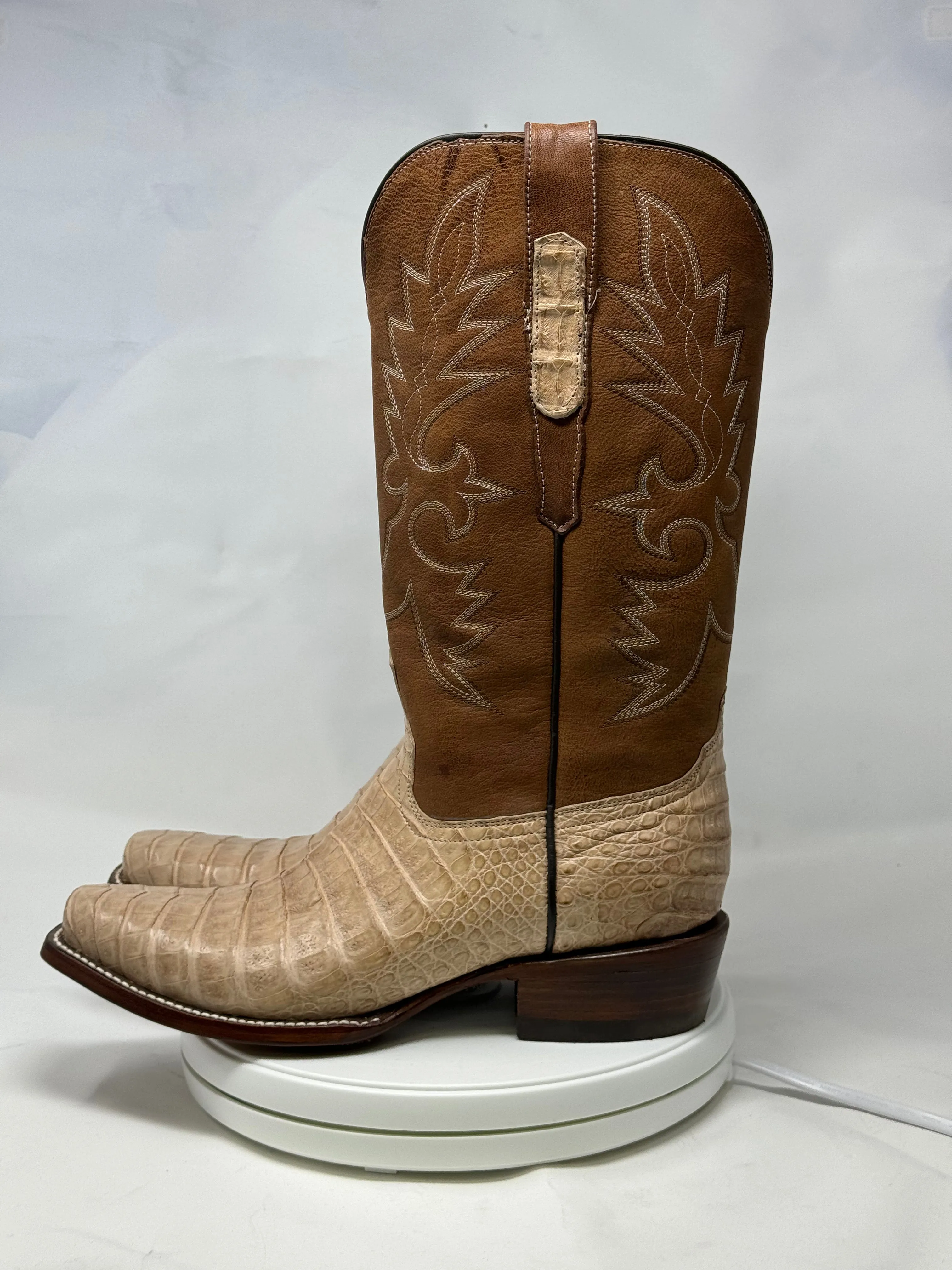 DJ2056 | Don Juan Boots Men's Caiman Belly Oryx Diamond Toe