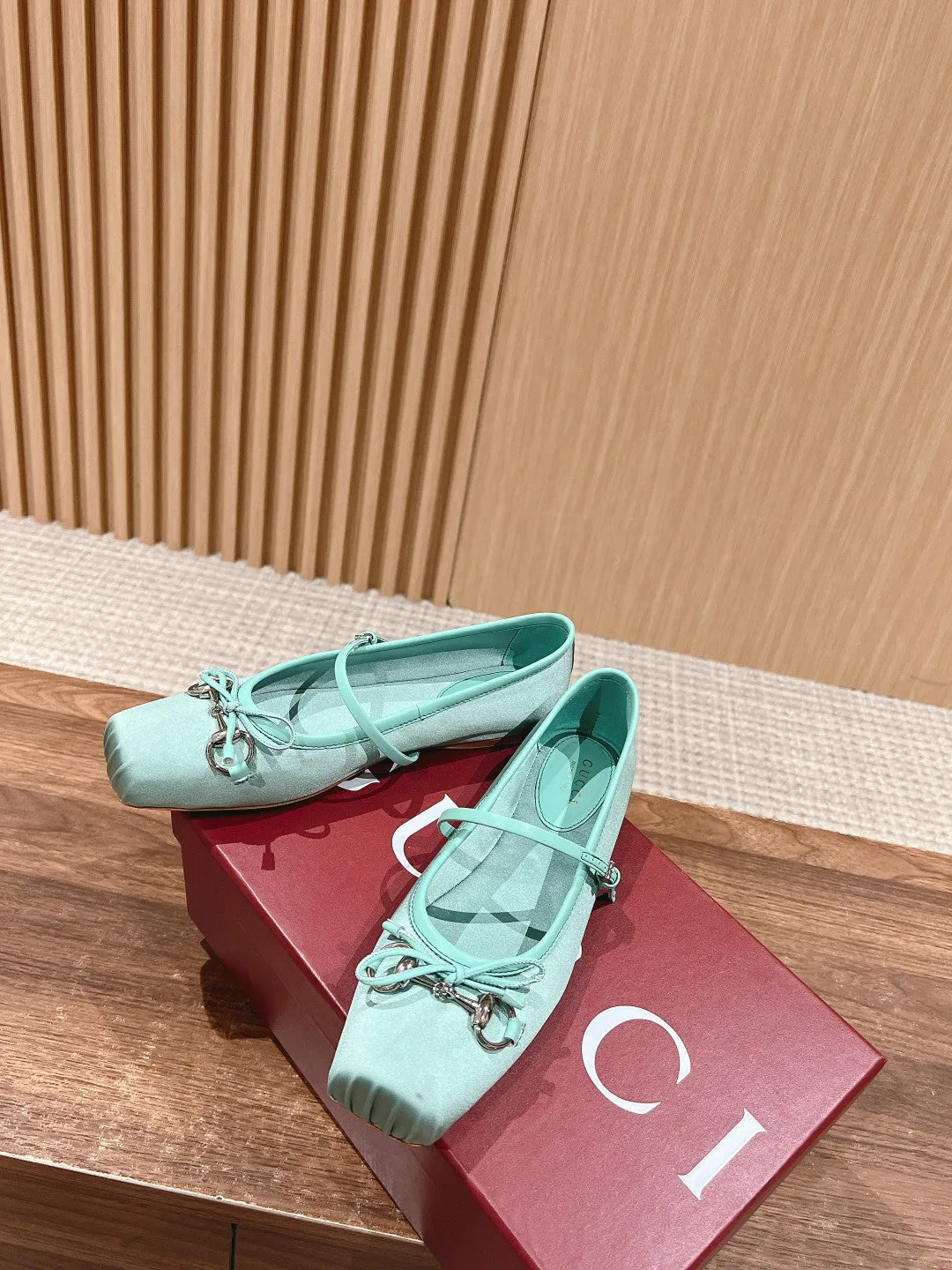 GC Silk fabric Early Spring Resort Series Horsebit Ballet Flats