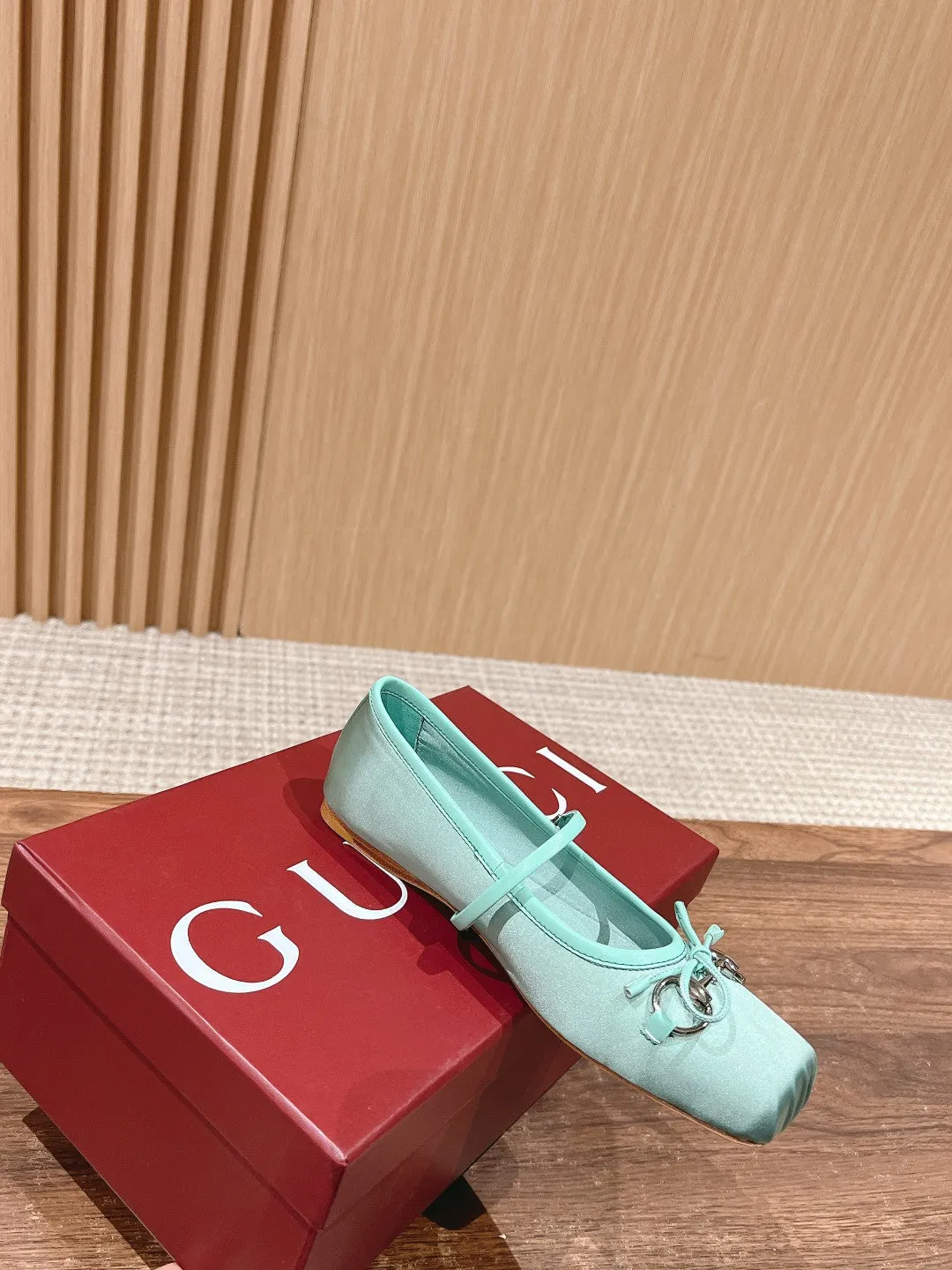 GC Silk fabric Early Spring Resort Series Horsebit Ballet Flats