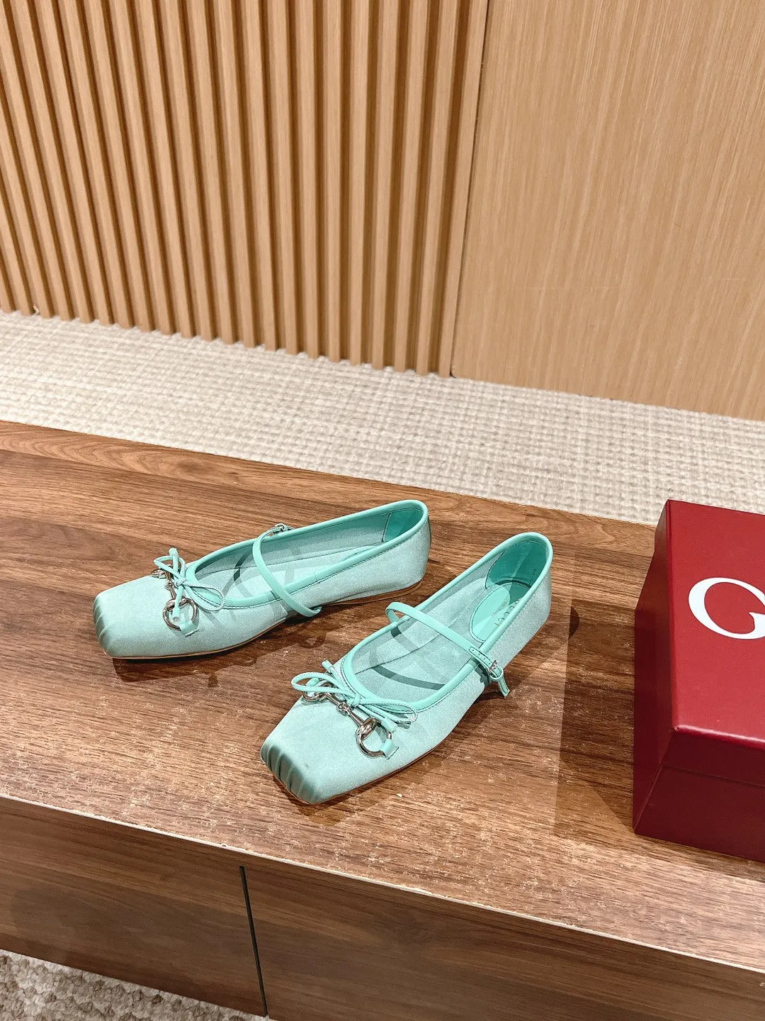 GC Silk fabric Early Spring Resort Series Horsebit Ballet Flats