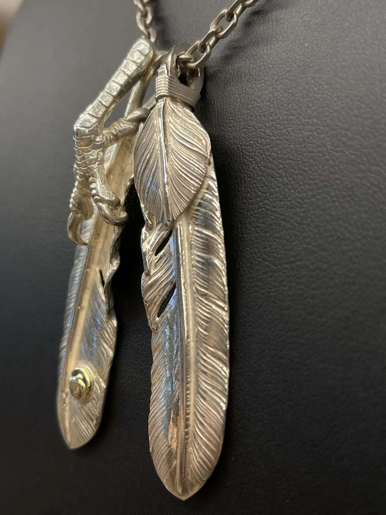 Goros Double Silver Feathers (Top Feather and Claw) Setup