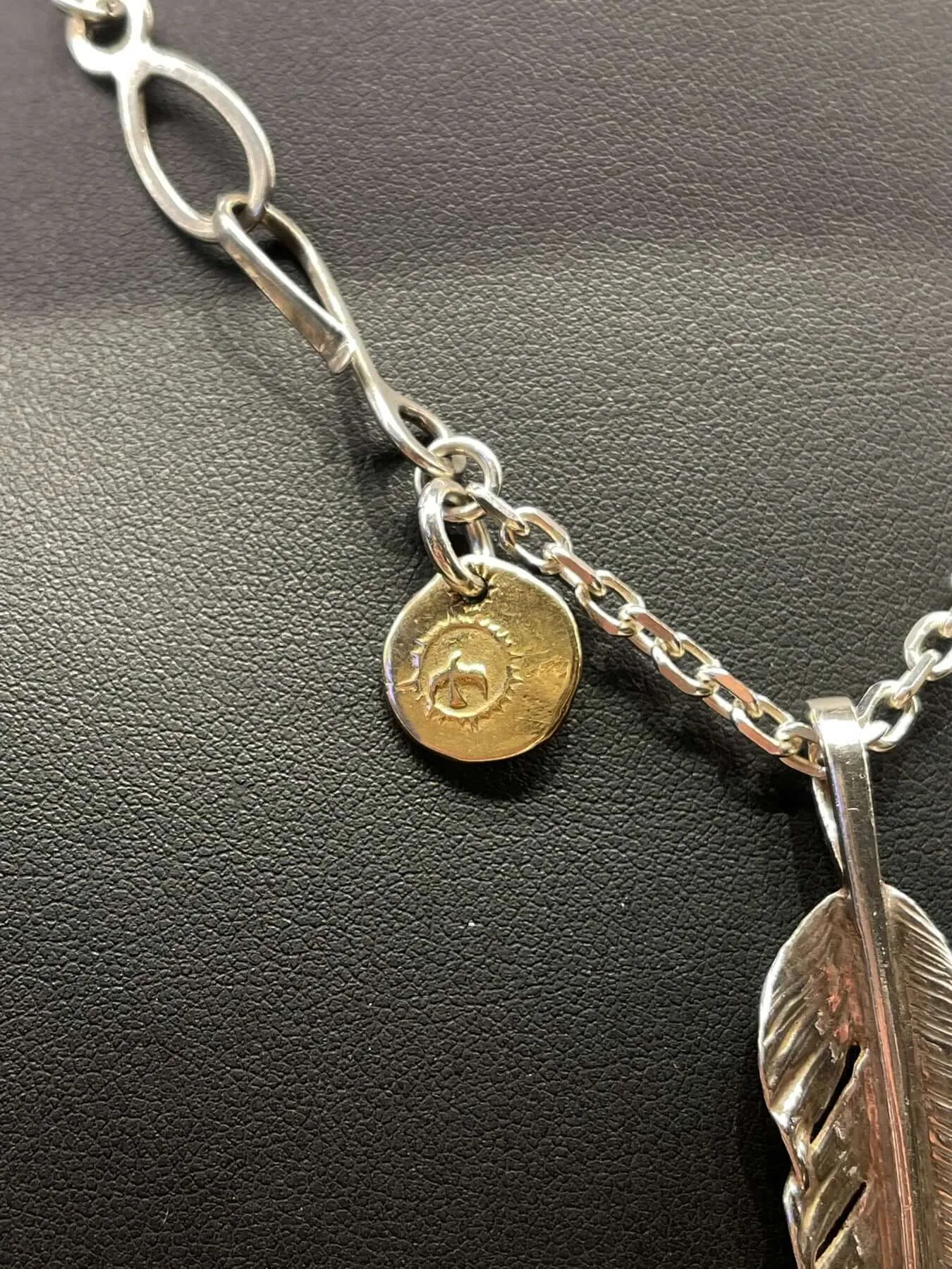 Goros Feather With Metal Setup