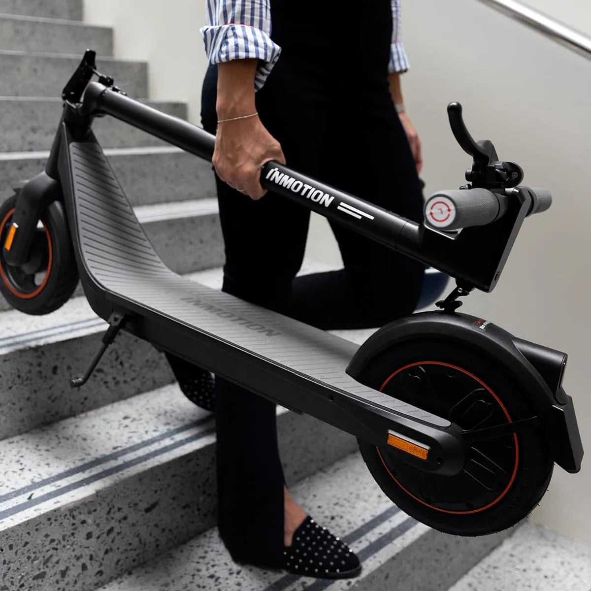 INMOTION | Electric Scooter | Air Pro