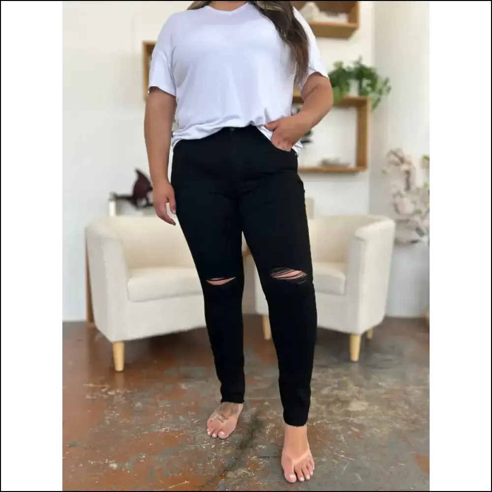 Judy Blue High Waist Jeans: Tummy Control for your Inner Goddess! 💃💙