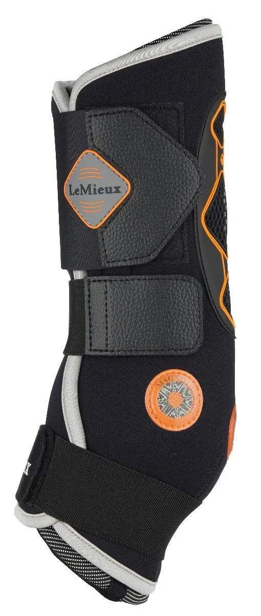 LeMieux Conductive Magno Boots