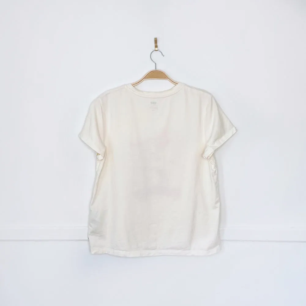 levi strauss horse graphic tee