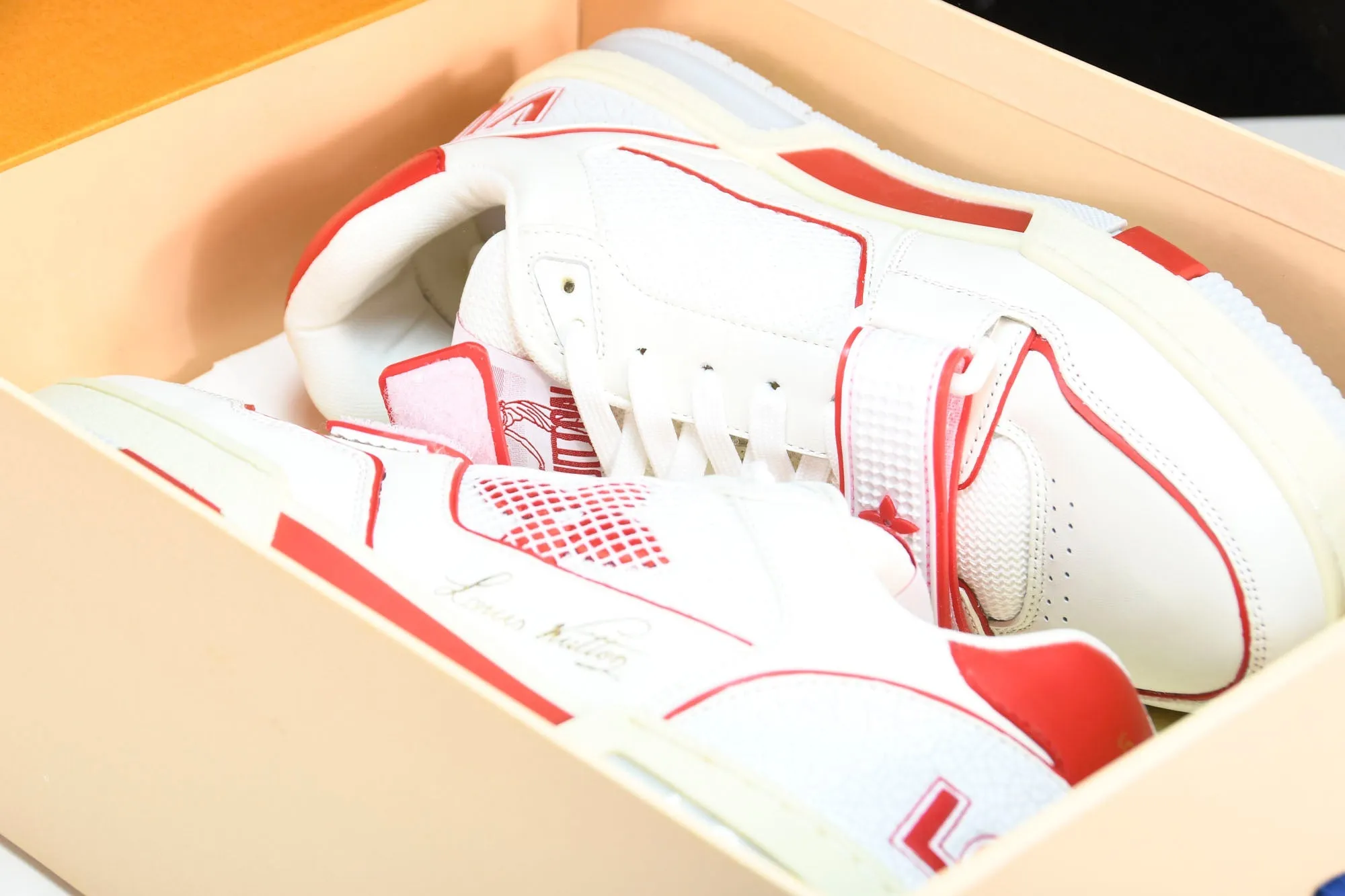 Louis Vuittоп Trainer Low Velcro Strap 'Red Mesh'