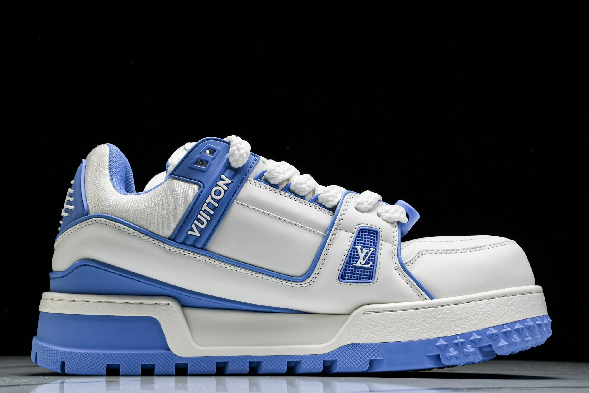 Louis Vuittоп Trainer Maxi 'White Blue'