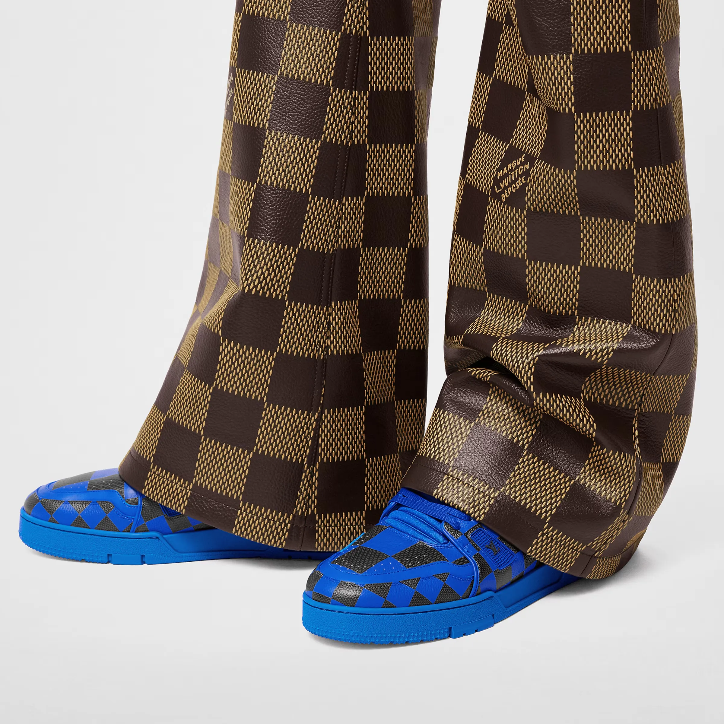 LV Men's Trainer Sneaker