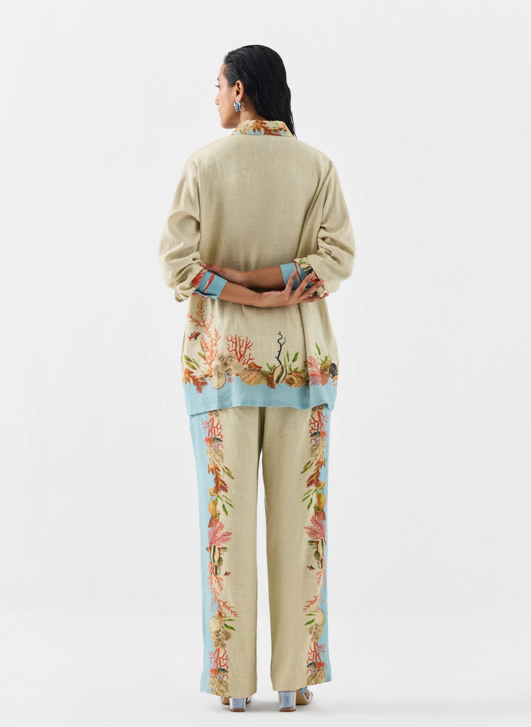 Mapusa multicolor shirt and pants