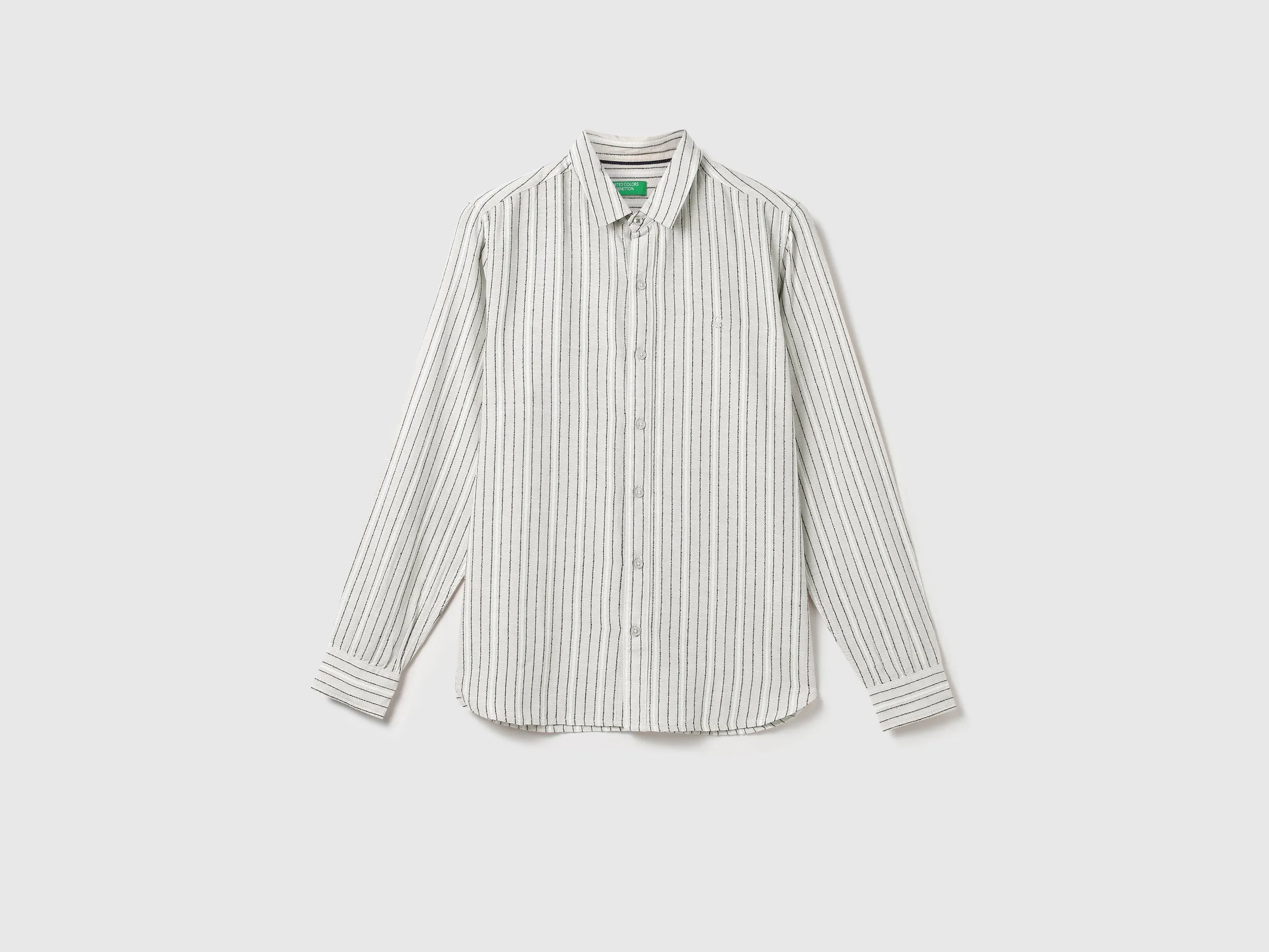 Men Striped Spread Collar Shirt