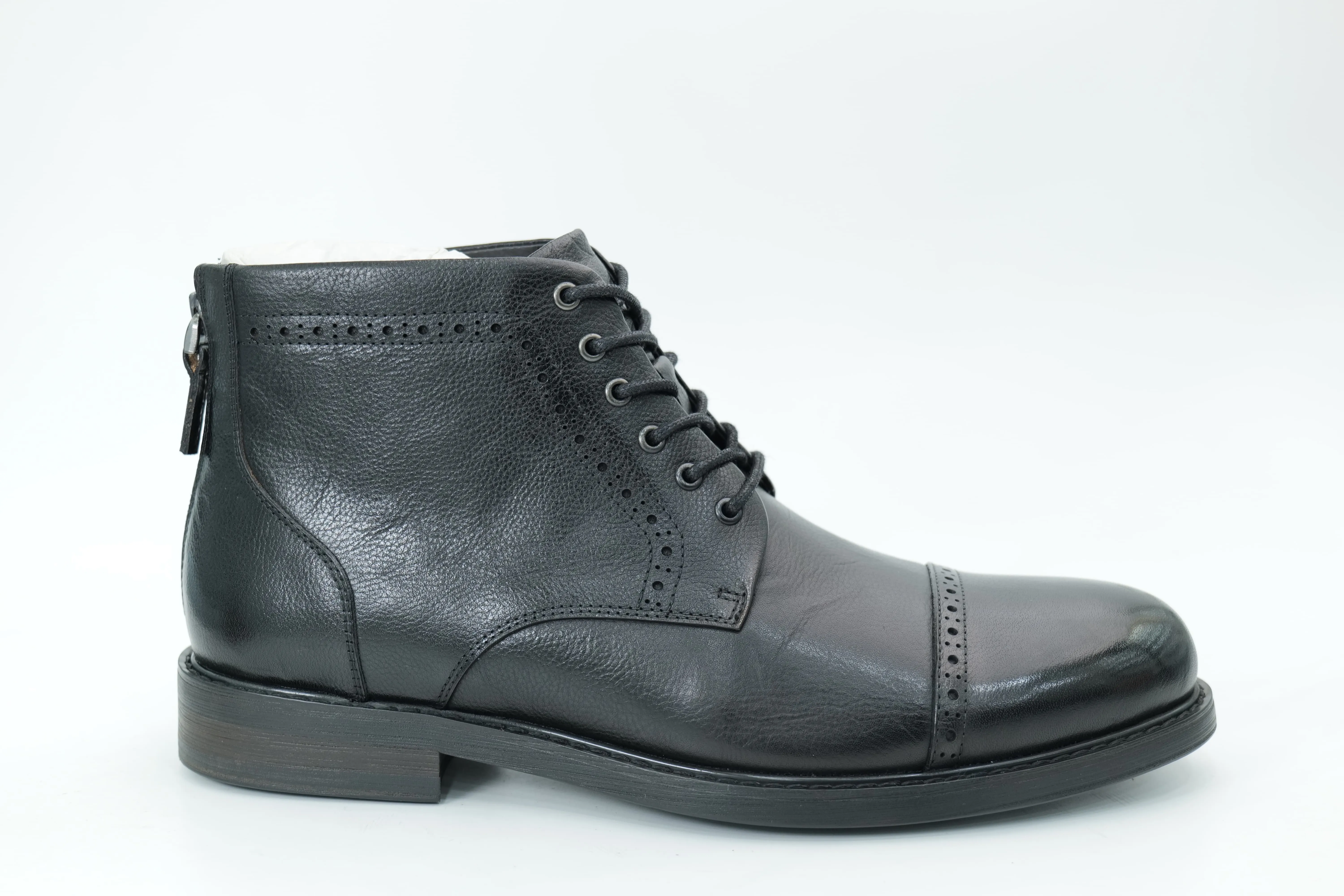Mid-high boots