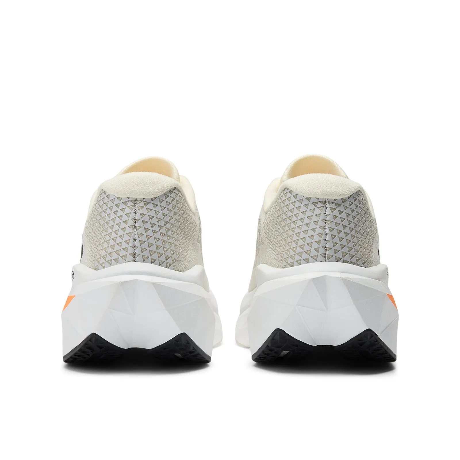 New Balance Men FuelCell SuperComp Trainer v3 Running Shoe