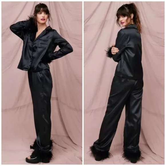 NEW Nasty Gal Satin Feather Pajama Shirt &amp; Pants Set Lilac Purple Size US 6 NWT
