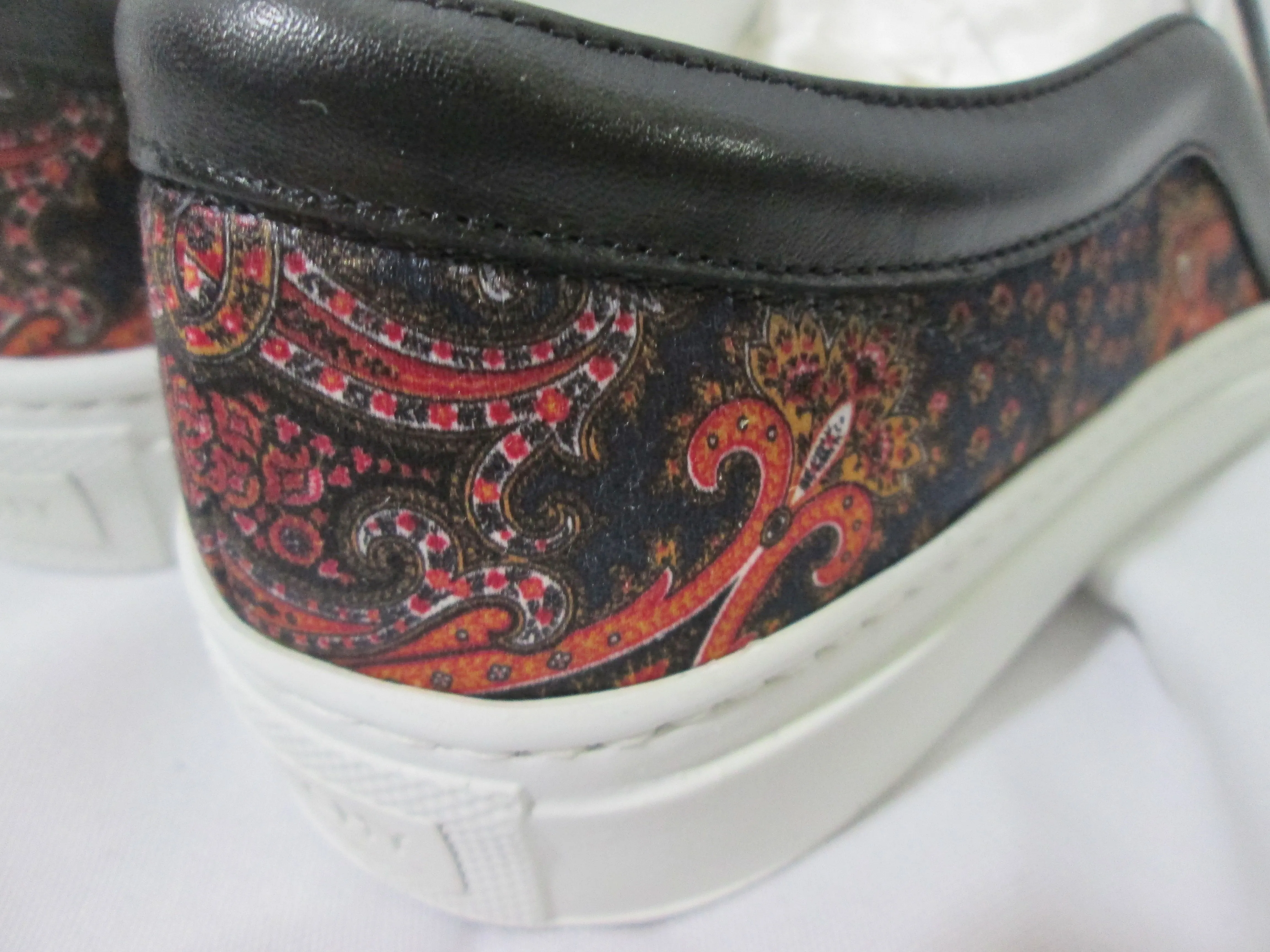 NEW Womens GIVENCHY TRAINERS Sneaker Slip On Shoe RED BLACK 36 / 6 NIB