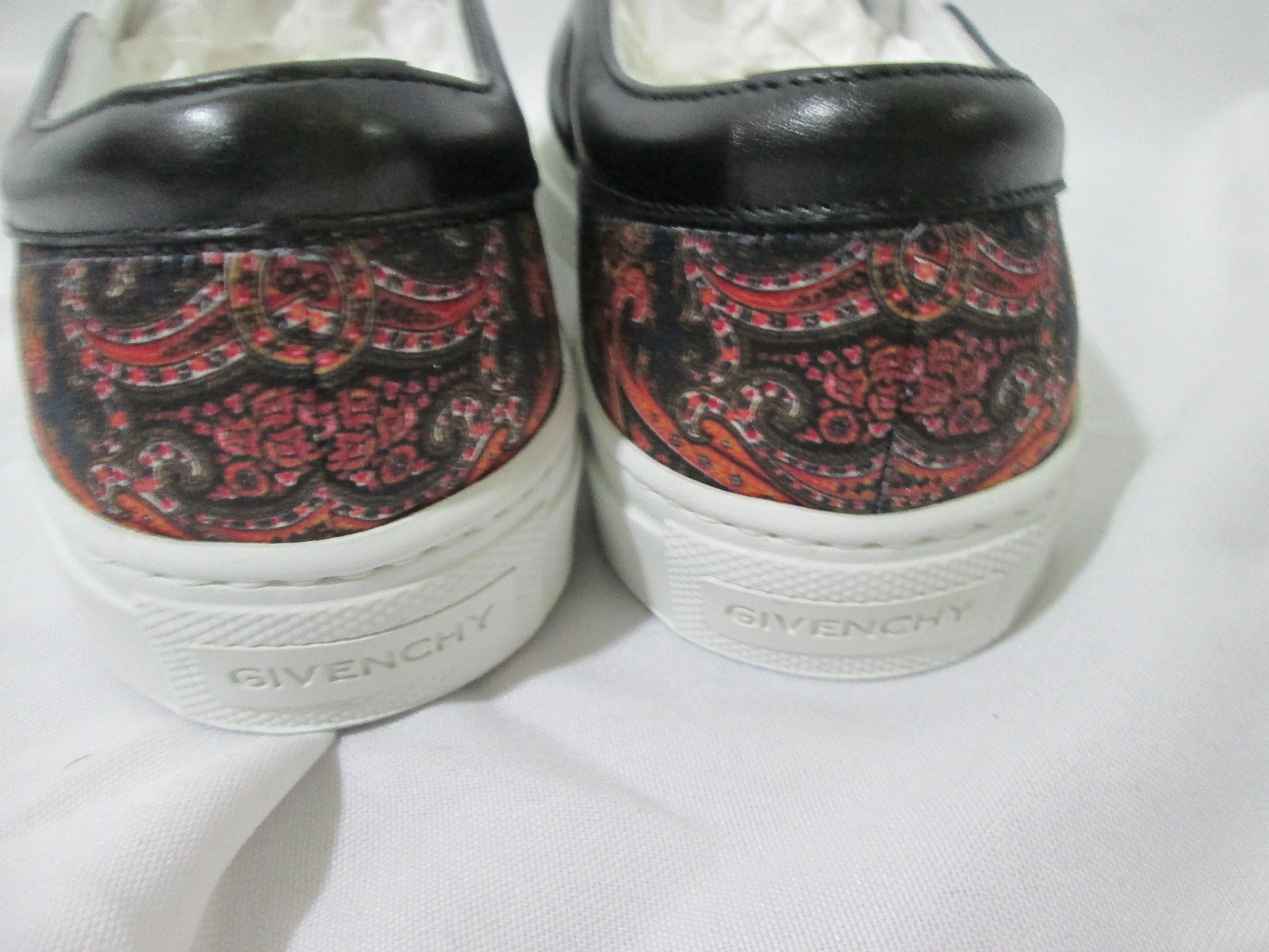 NEW Womens GIVENCHY TRAINERS Sneaker Slip On Shoe RED BLACK 36 / 6 NIB