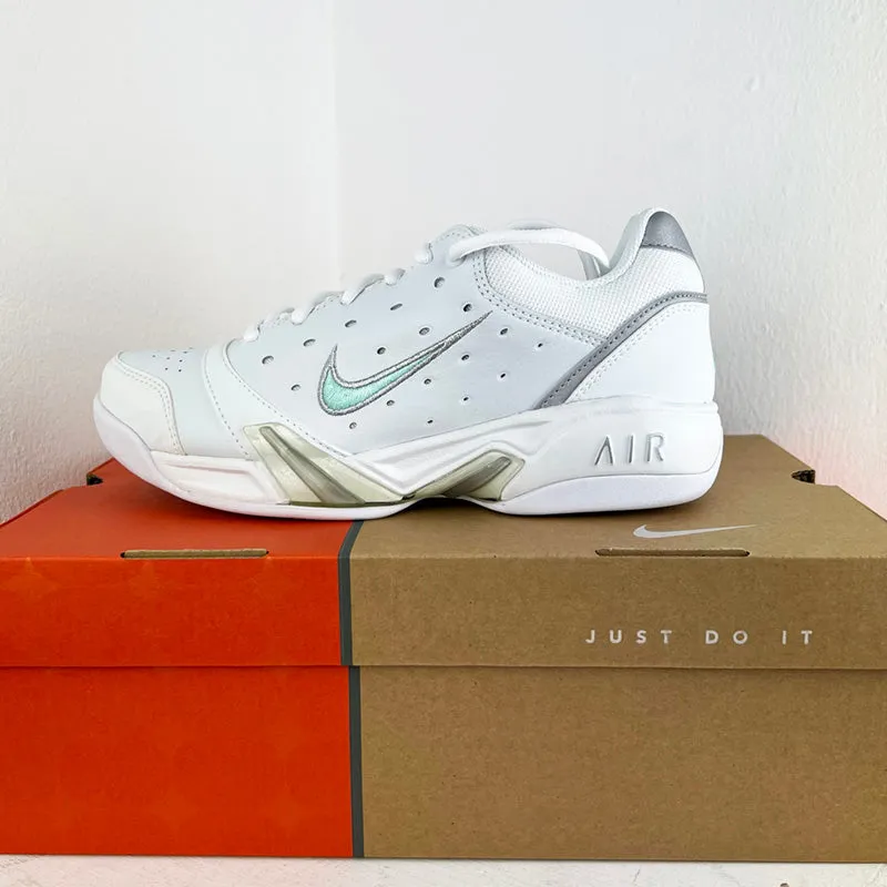 Nike Air Resolve Trainers