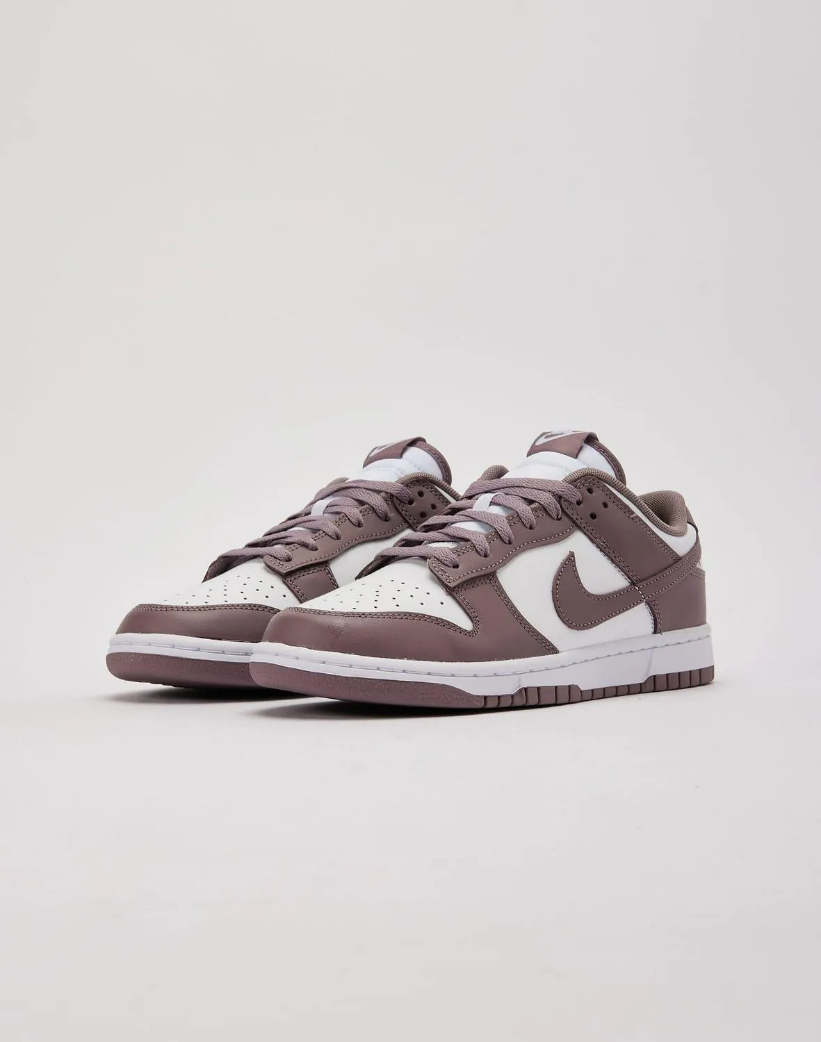Nike Dunk Low Mauve Brown White DV0833-112 Shoe Sneaker Trainer