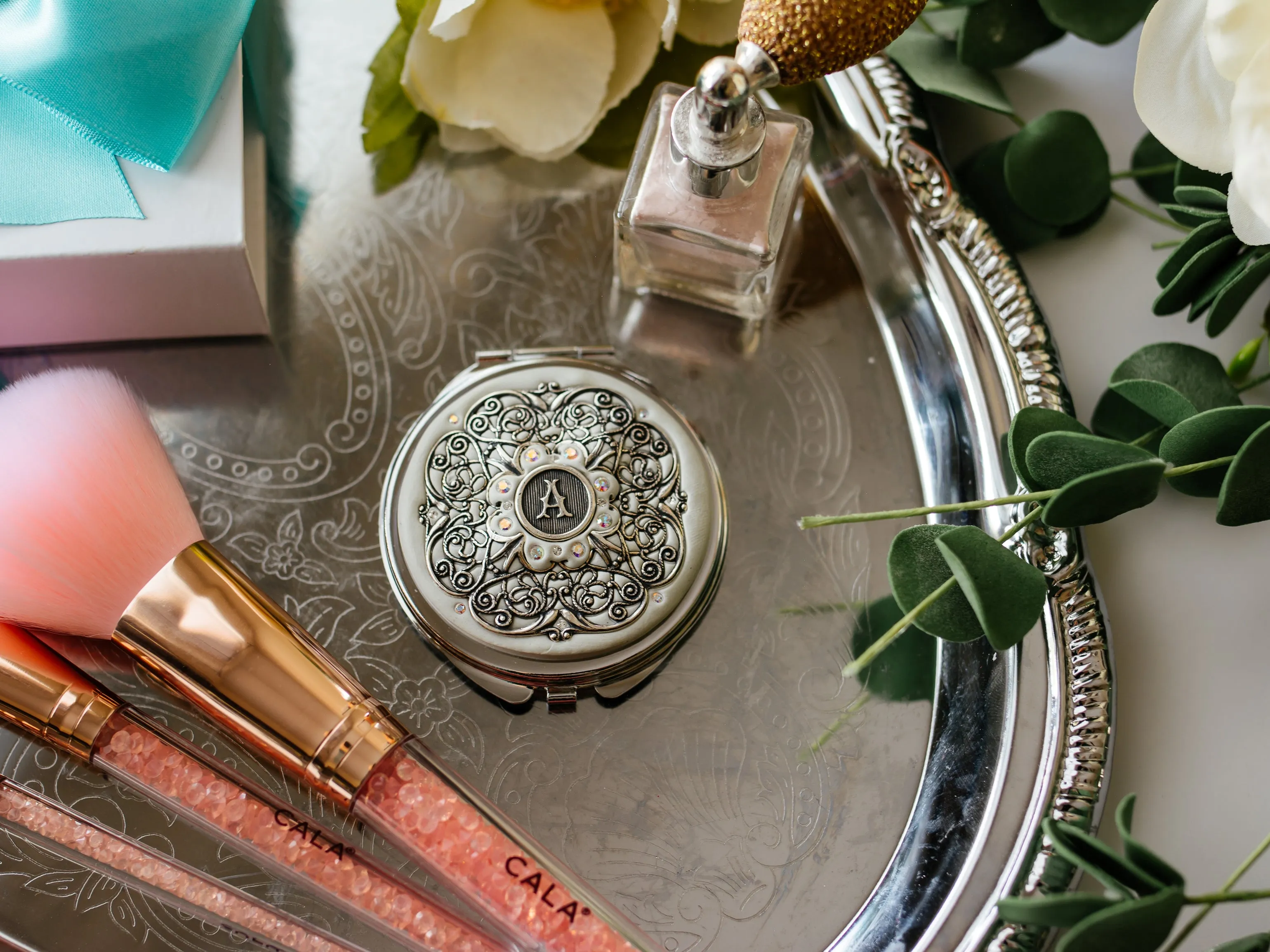 Personalized Compact Mirror in Silver with Gift Box and Card