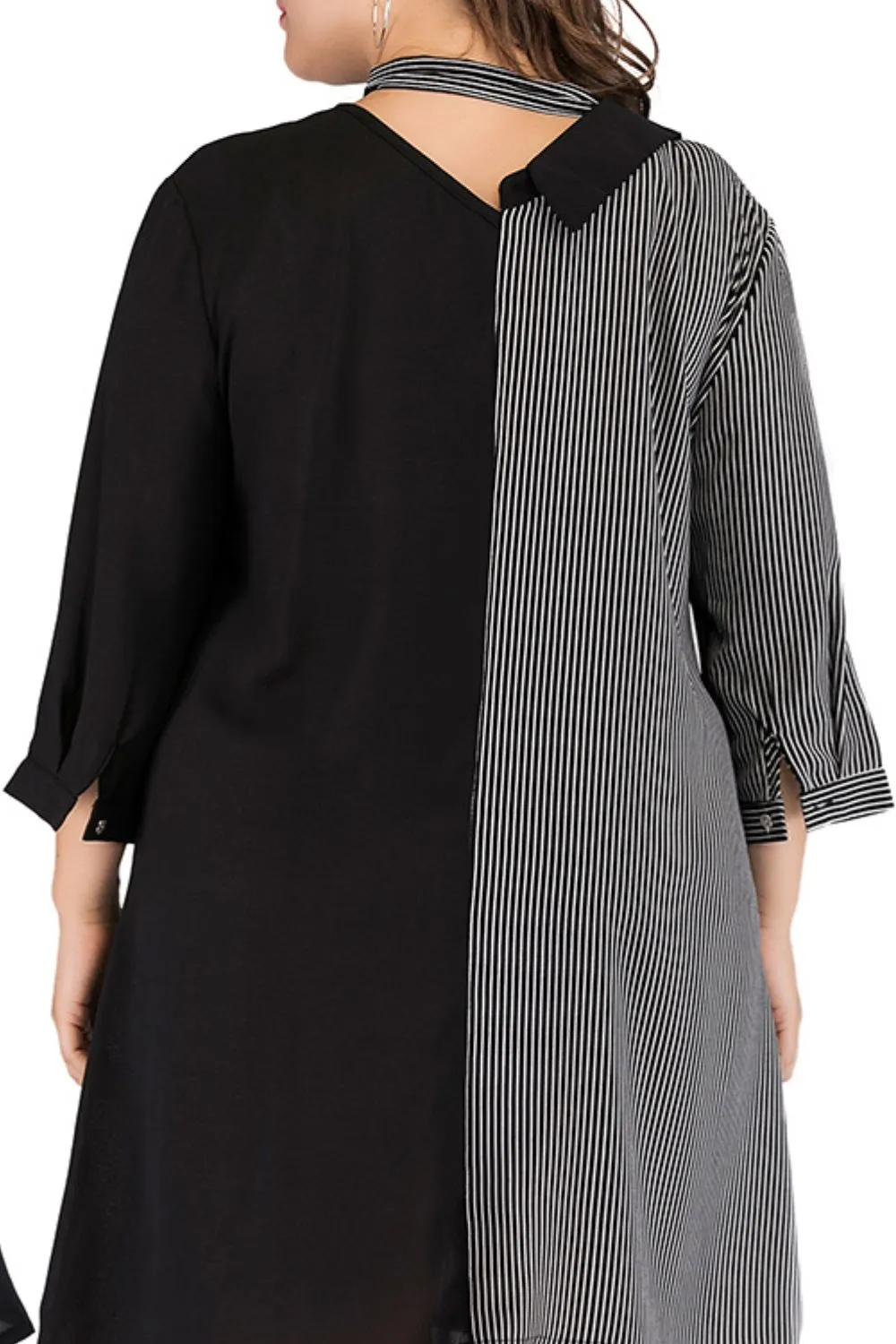 Plus Size Gestreepte Kleurblok Strikhals Jurk