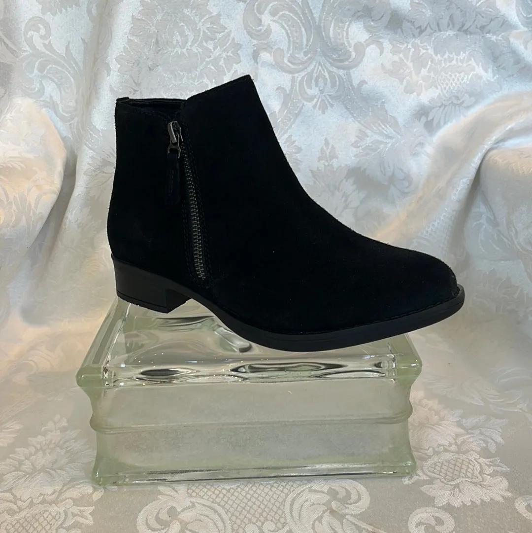 SALVIA PACE BLACK SUEDE WATERPROOF