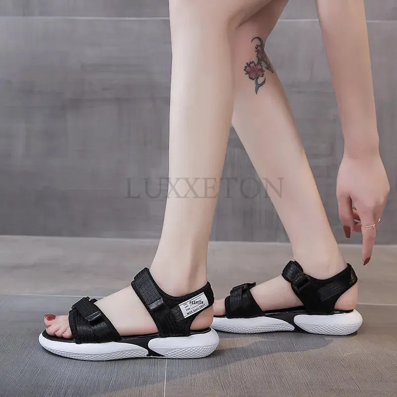 Sandals Woman Summer Fashion Breathable Sports Outdoor Beach Causel Shoes Women Trendy All-match Flats Sandals Female