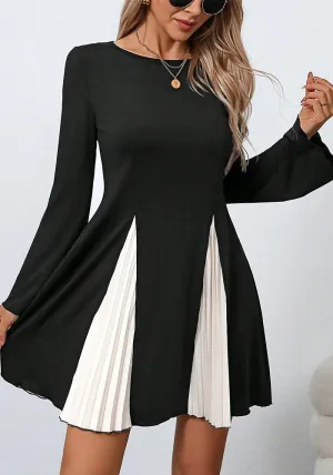 Stylish Patchwork Bell Sleeve Pleated Dress for Effortless Elegance