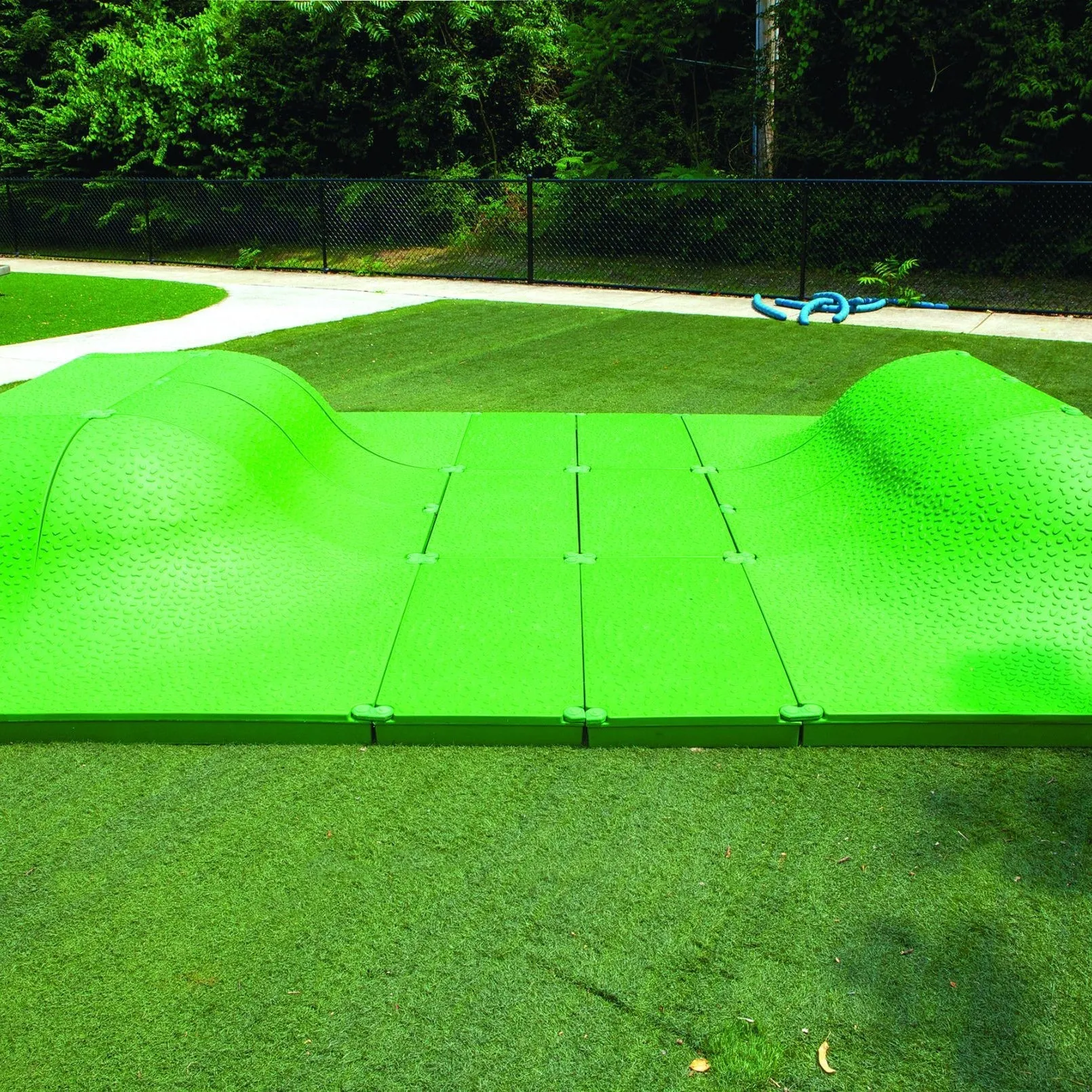 UltraPLAY The Standard   Extended Mound (Snug Play)