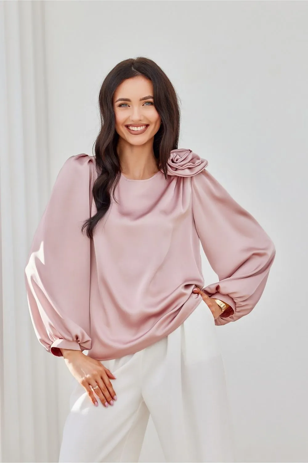 Wide puffy long sleeves satin formal blouse