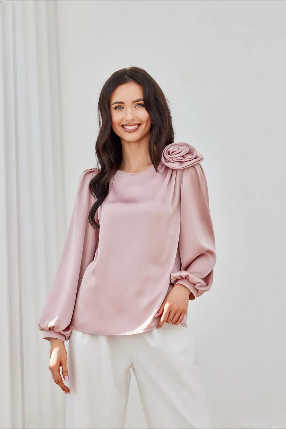 Wide puffy long sleeves satin formal blouse