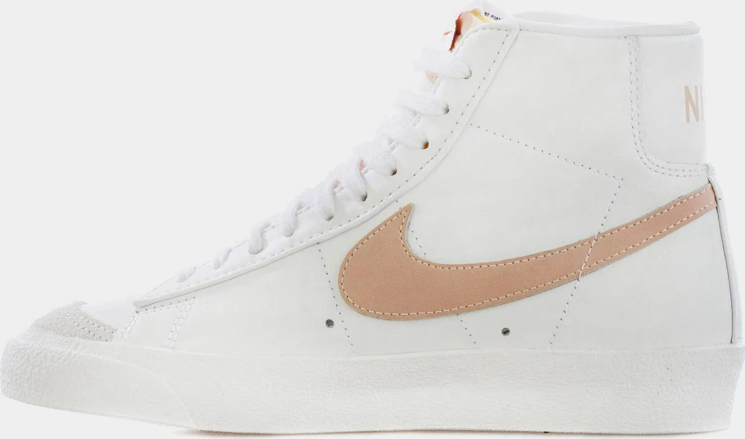 WMNS Nike Blazer Mid '77 Vintage White Pink CZ1055-118 Shoe Sneaker Trainer