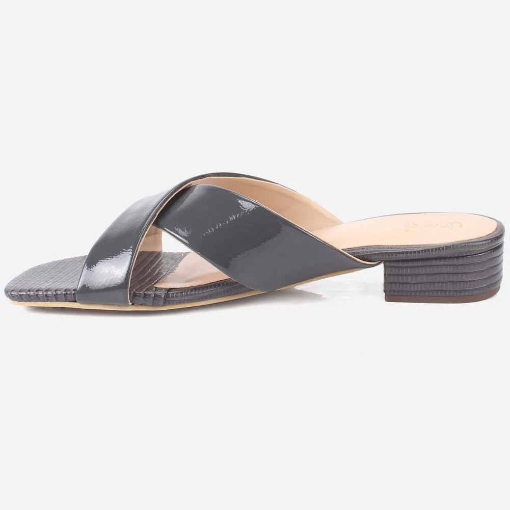 Womens "ZUHAI" Shimmery Everyday Slip-ons Shoes